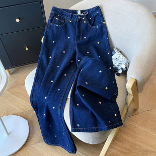 女梨型显瘦遮肉不贴腿直筒裤 蓝色花朵刺绣牛仔裤 子 女装 胖mm特大码