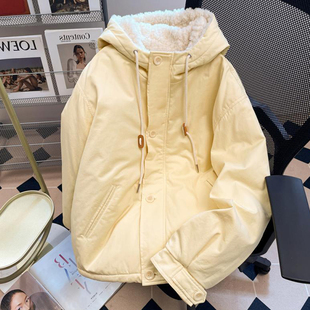 300斤特大码 胖mm减龄百搭羊羔毛外套 奶黄色慵懒风连帽棉服女冬季