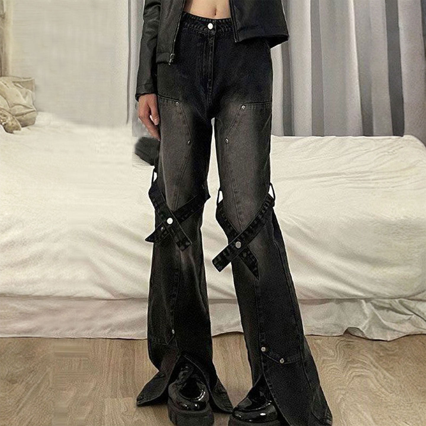 胖mm大码女装复古辣妹风黑色牛仔裤女美式设计感开叉显瘦微喇裤子,女装/女士精品,大码裤装,淘宝优惠券,粉丝福利购,淘宝优惠卷