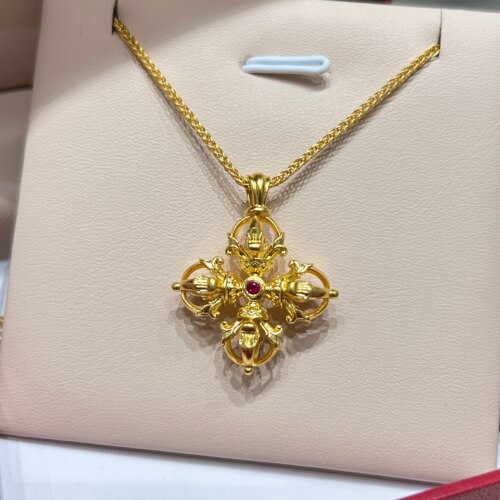 TSL谢瑞麟代购 足金999红宝石十字金刚杵黄金钻石项链女 专柜正品