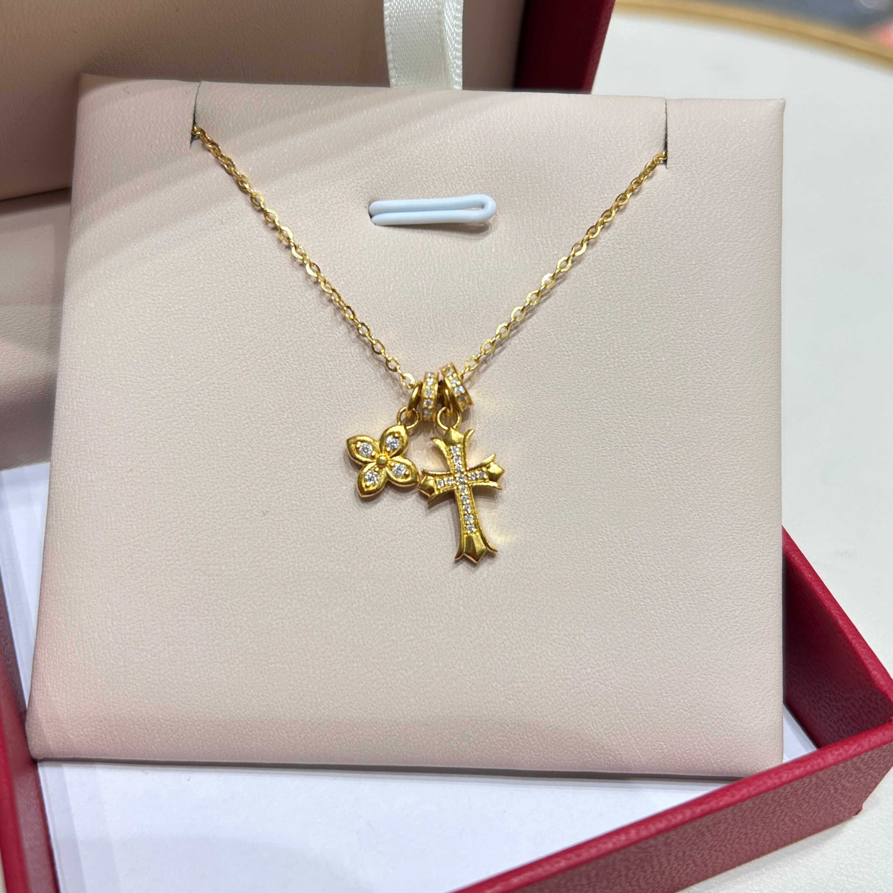 TSL谢瑞麟代购 足金999四叶草十字架黄金钻石项链女 镶钻专柜正品图片