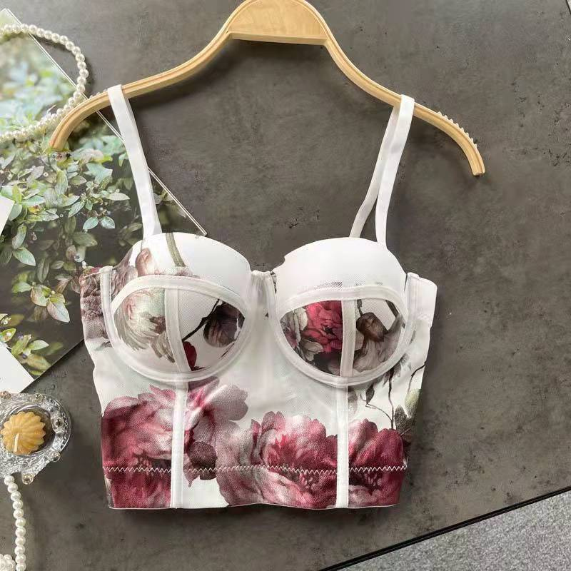 胸垫露脐上衣女胸垫露脐上衣女