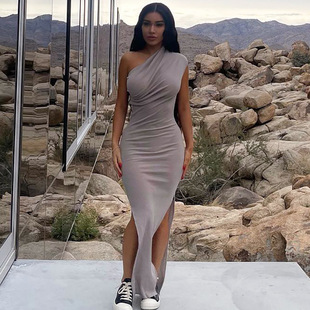 Slim Split Fit Dress 连衣裙 Oblique 性感斜肩开叉修身 Shoulder
