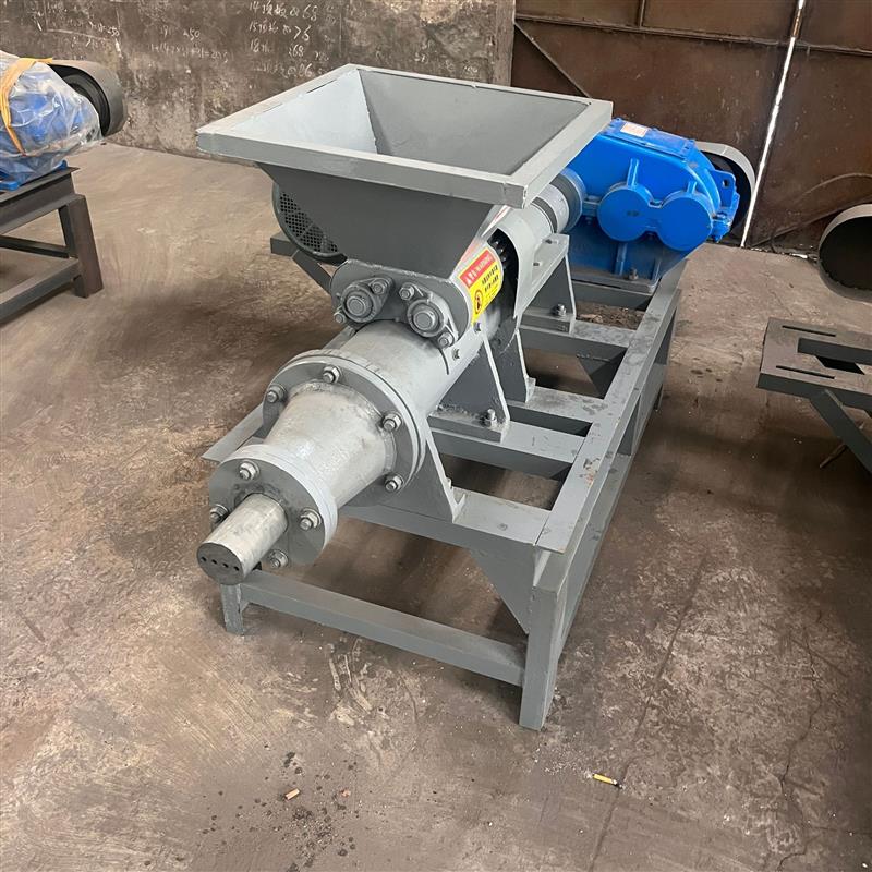 炭粉成型机 木炭粉制棒机  兰炭竹炭粉成型机 烧烤炭挤棒机价格优