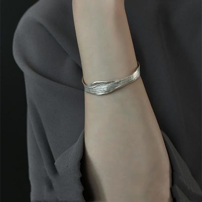 新中式复古古法织纹手镯女2024新款高级轻奢手环