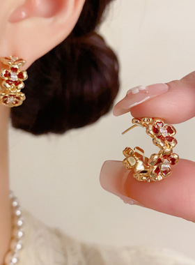 秋冬新款时尚简约滴油花瓣C形耳圈个性轻奢复古百搭设计感耳环女