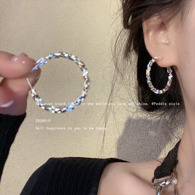 金色碎银子独特圈圈耳环