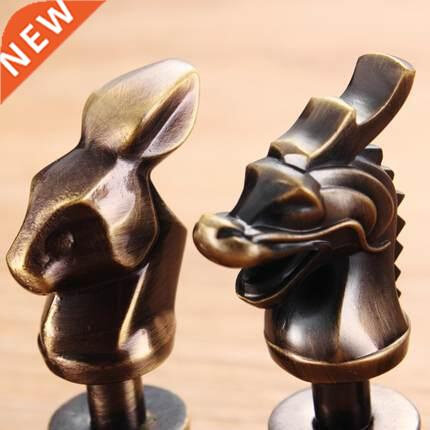 Bronze twelve Chinese zodiac wine stopper champagne bottle