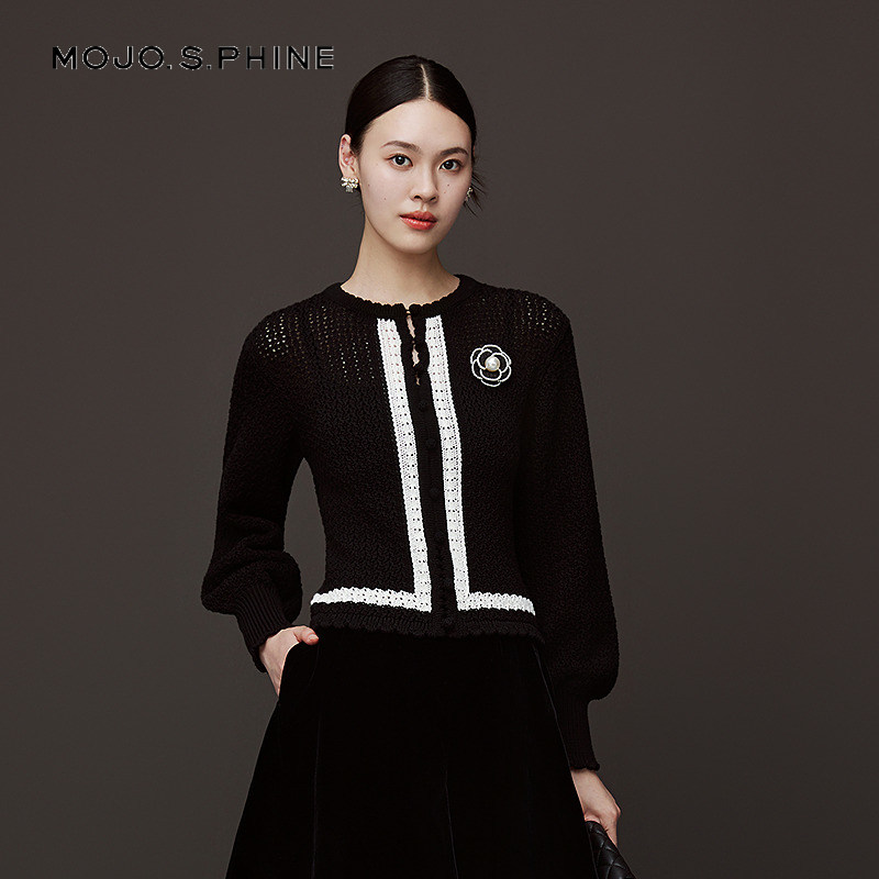 MOJO莫佐2025新款经典小香风针织衫女黑白撞色镂空肌理感优雅上衣