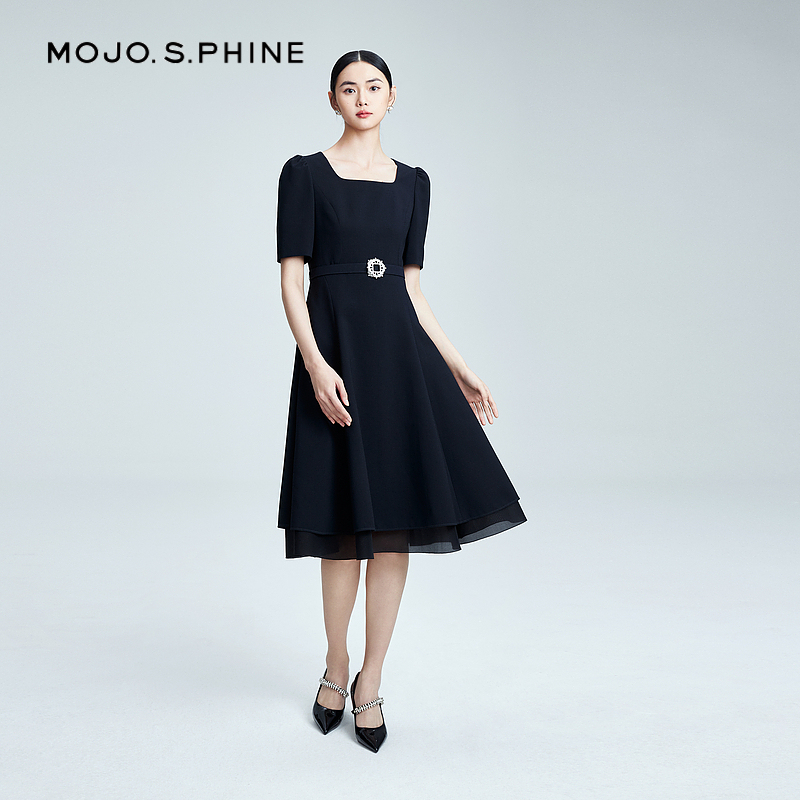 MOJO方U领泡泡袖连衣裙优雅