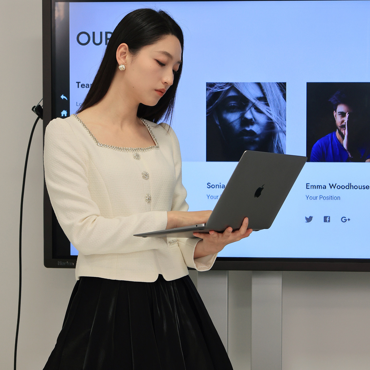 MOJO莫佐韩国小香风廓形上衣2025年春新款温柔优雅外搭女朗姿集团