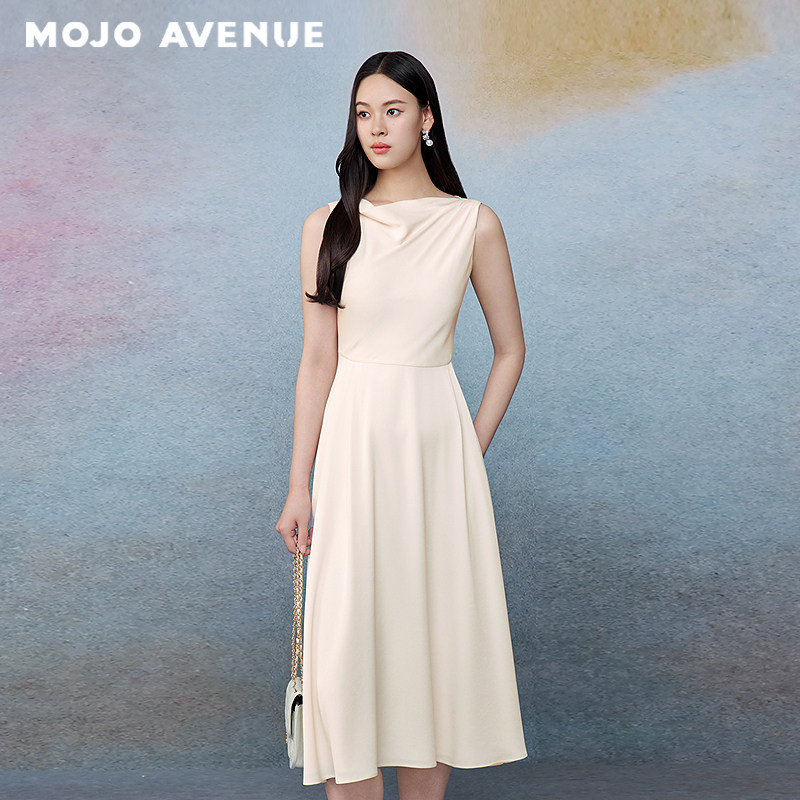 朗姿/MOJO莫佐2026夏新品静奢风一字领连衣裙名媛气质A字礼服长裙