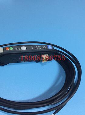 KEYENCE基恩士FS-T2输出红色稳定运行绿色校准指示灯橙色LED