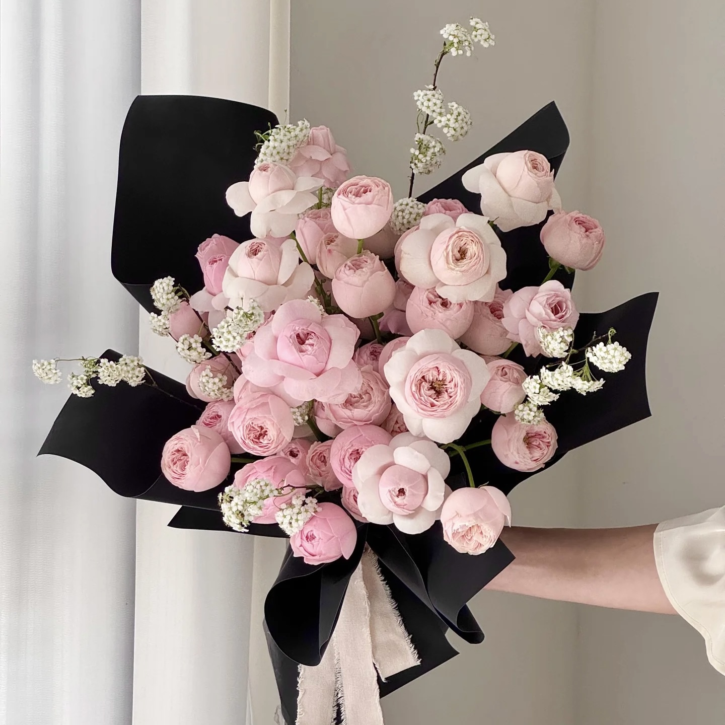 多头酷皮玫瑰花束同城鲜花速递配送女友生日订花全国广州上海深圳