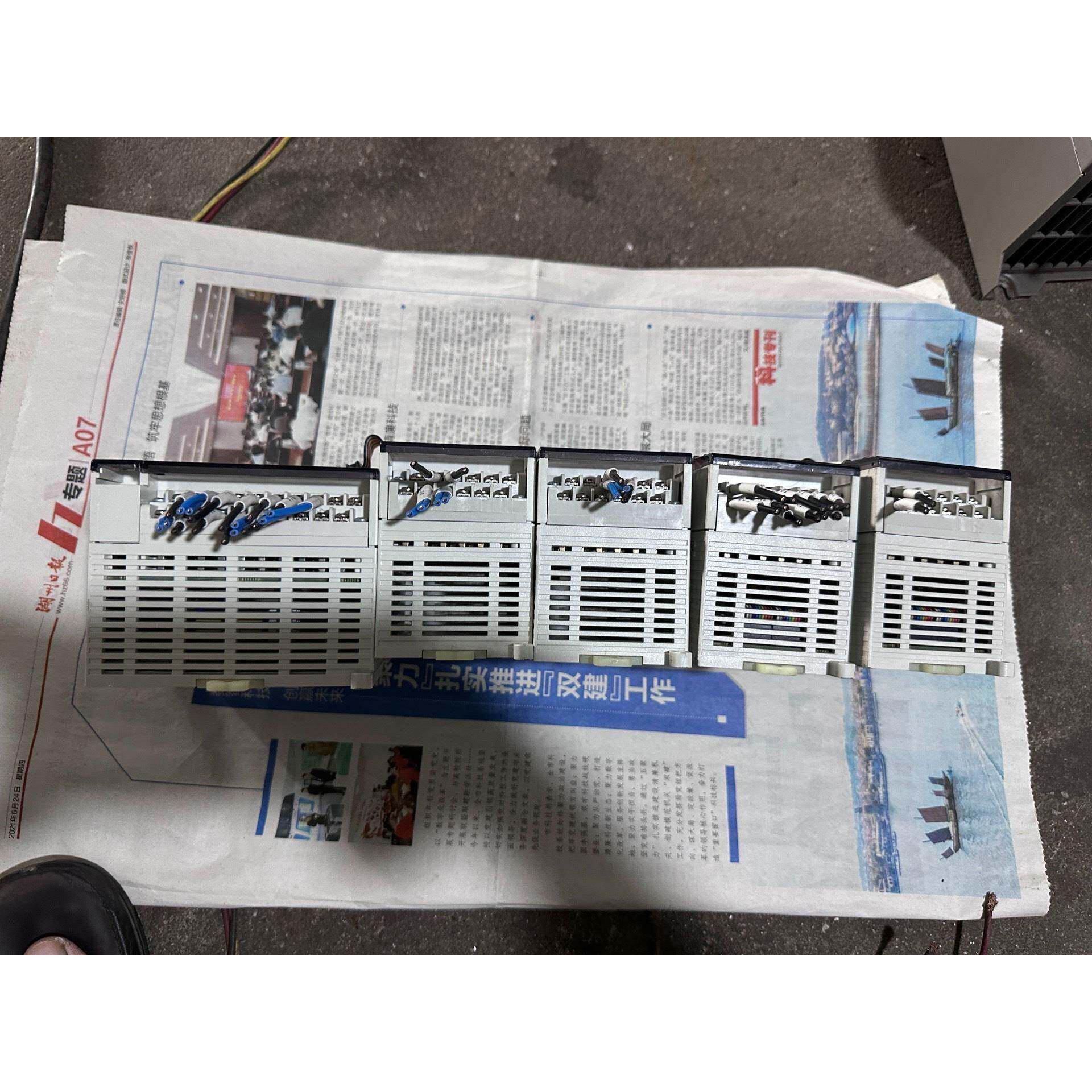 信捷XD5-E30R-E主机带8AD+4DA+6TC-P+2