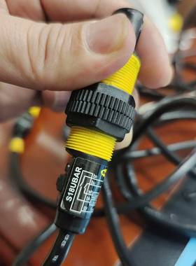 邦纳s18uBAR，二条样品600元/条处理，原包装