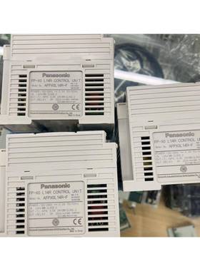 PLCFP-X0L14R4台，不错，每个IO点