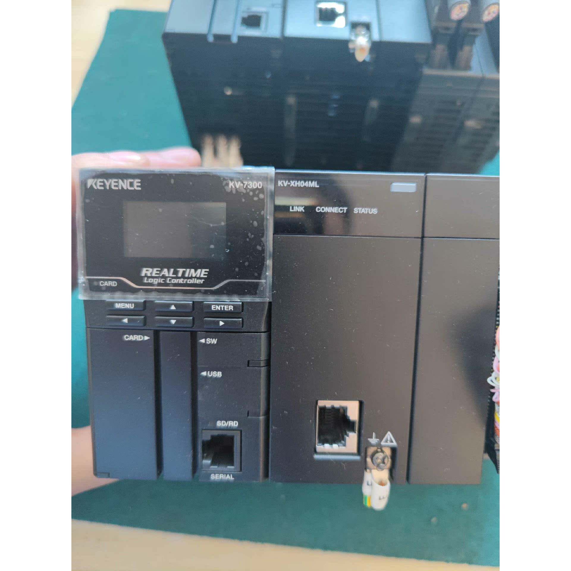 基恩士KV-7300-XH04ML