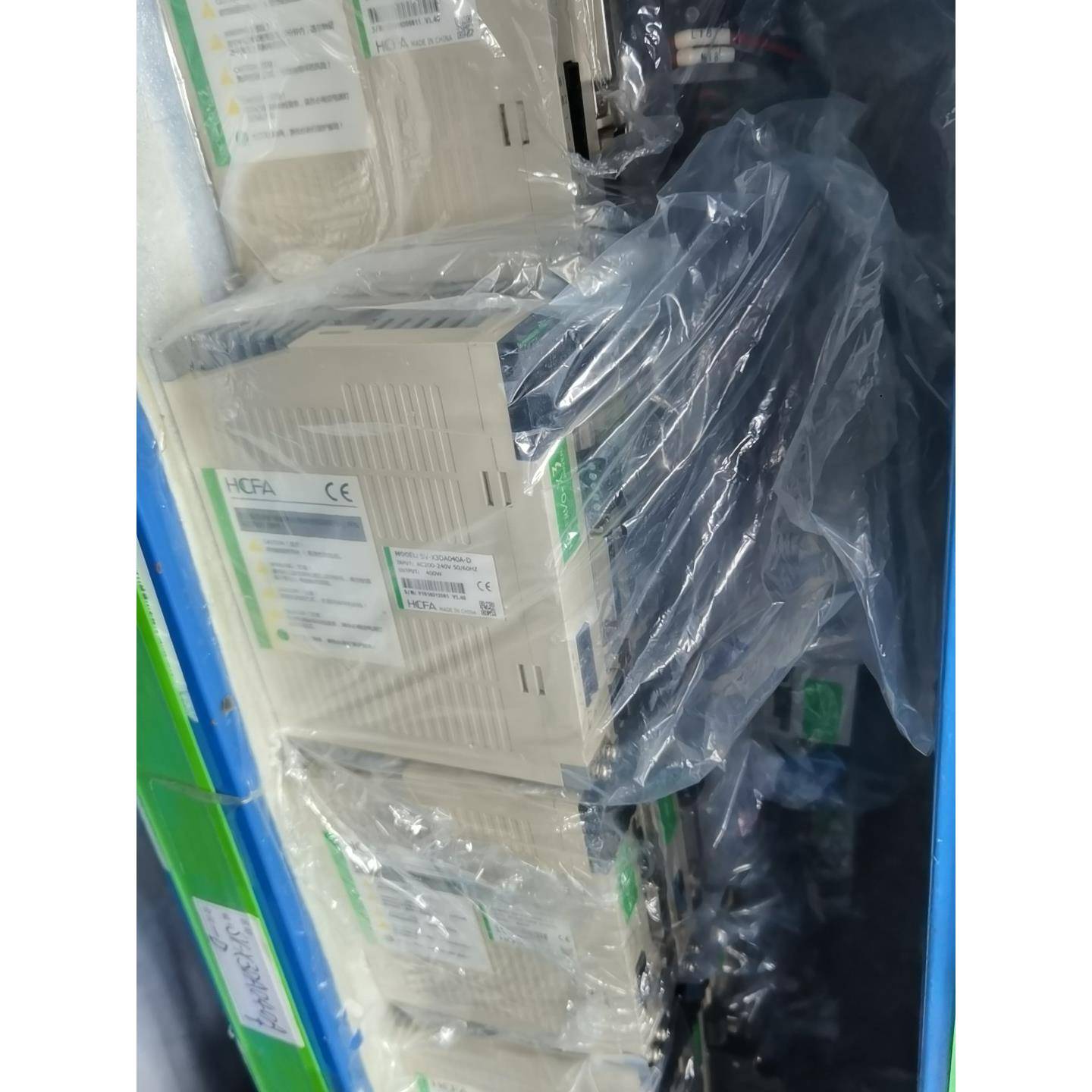 SV-X3DA040A-D禾川400W单驱动