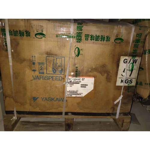 G7 45kw变频器CIMR-G7A4045，包装箱