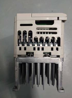 变频器 CⅠMR-JBBA0010BBA图～～～想要