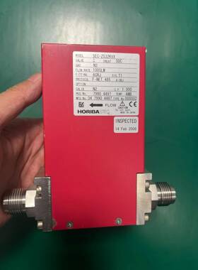 HORIBA流量计SEC-Z532KVX，测量氮气流量100