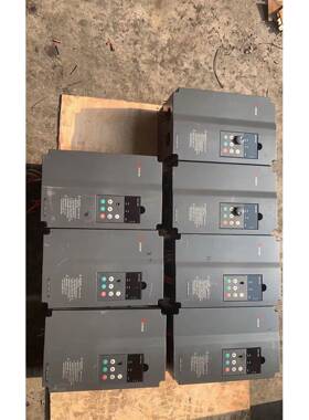 众辰变频器H3400 P0015K3058，。