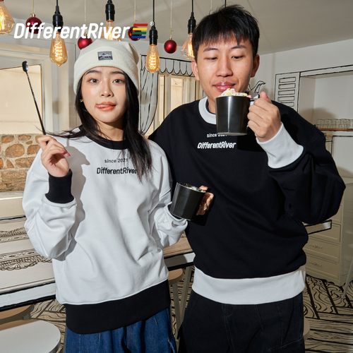 DifferentRiver拼接长袖圆领卫衣