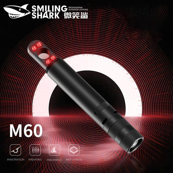 Girls self-defense flashlight alarm legal outdoor anti-perve