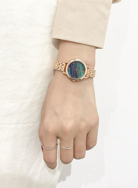 Women Fashion Luxury Golden Stainless Steel Watches Veins D