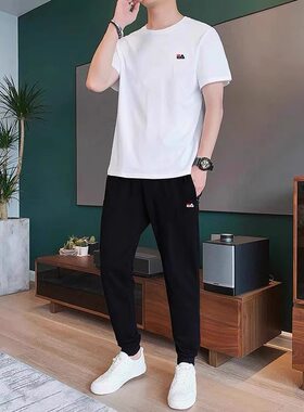品牌折扣短袖运动套装男2026夏季薄款男士半袖T恤长裤休闲二件套