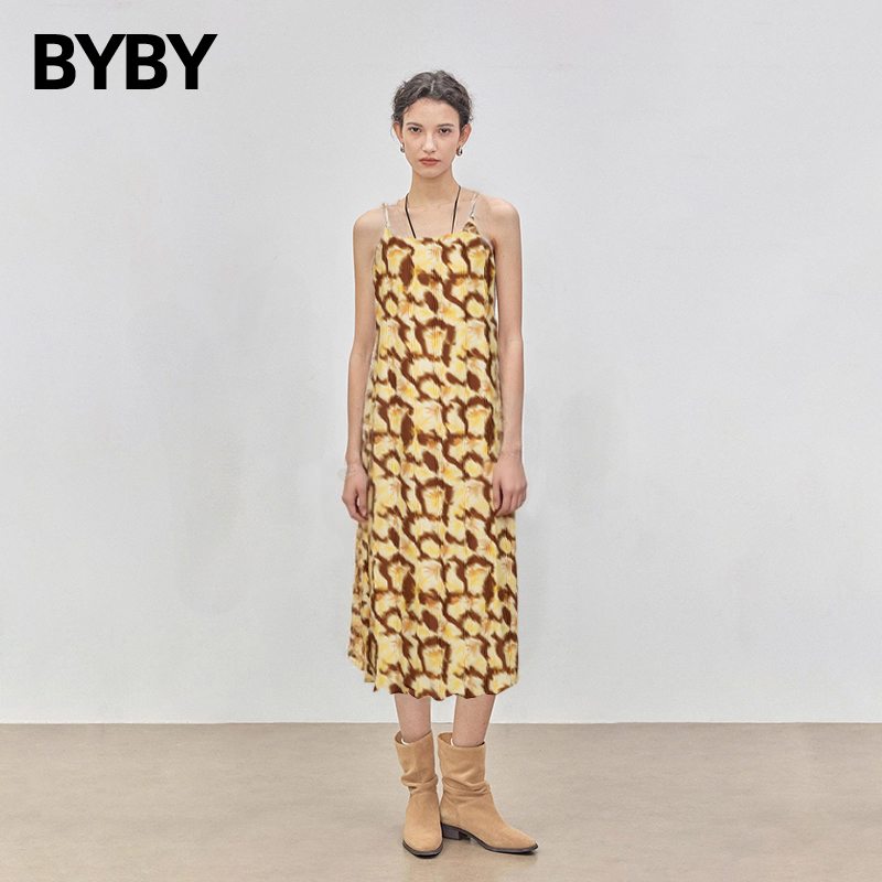 布衣布语吊带连衣裙女25年夏季新款法式设计感小众印花中长款裙子