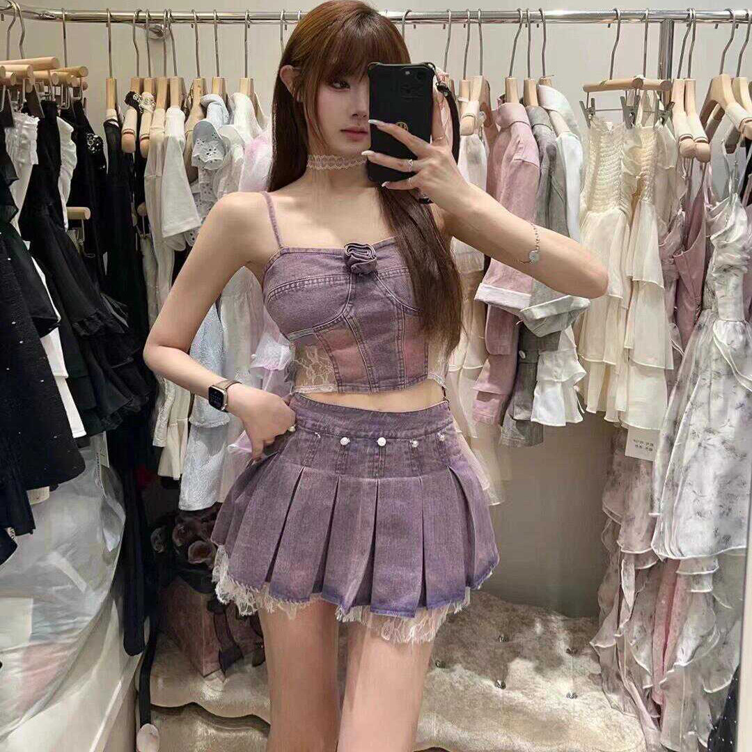 夏季美式辣妹穿搭复古高级感纯欲紫色抹胸吊带上衣半身裙牛仔套装