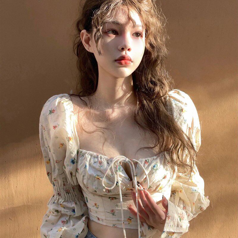 速发法式甜美碎花泡泡上方领辣欲性感纯妹露脐高腰短款袖衣