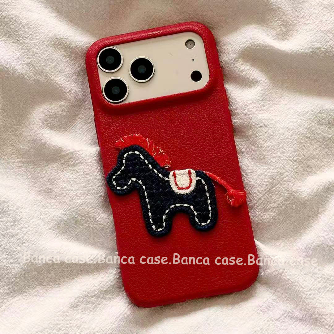 新年红色立体刺绣小马适用苹果iPhone17ProMax手机壳16新款Mate70皮质vivox300情侣Reno14硅胶小米17pro本命