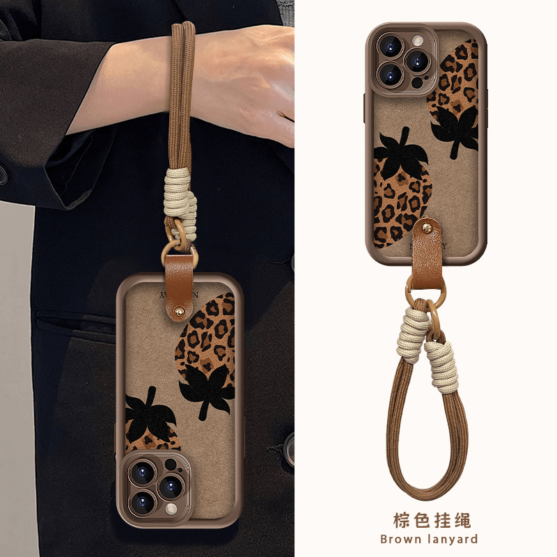 咖色草莓豹纹适用苹果15promax手机壳华为mate60pro新款pura70腕带OPPOReno12挂绳vivos19x100女iQOOz9小米14