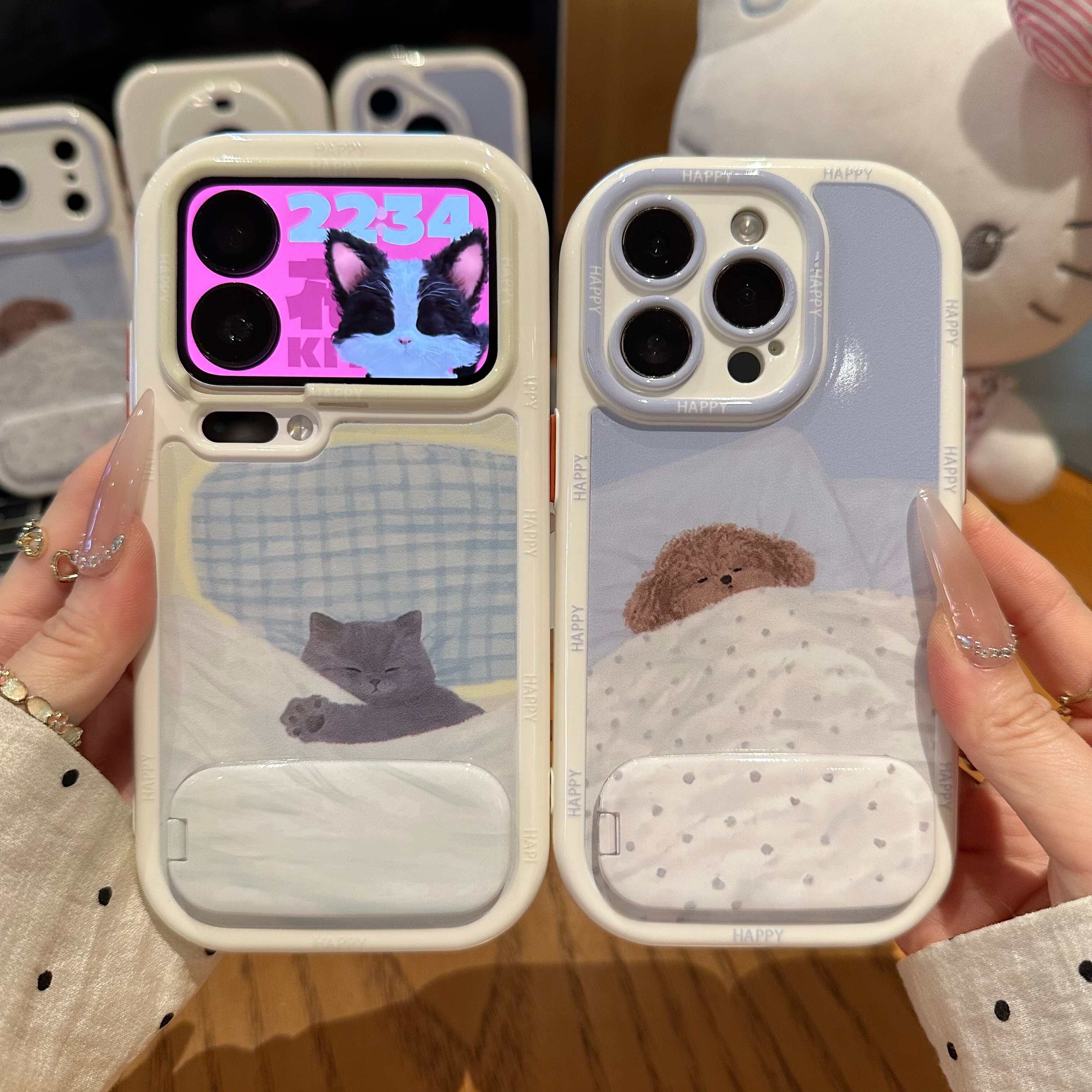 可爱睡觉猫咪适用苹果17promax镜面支架手机壳iphone16新款奶油壳白色华为mate70荣耀vivox300防摔小米17pro