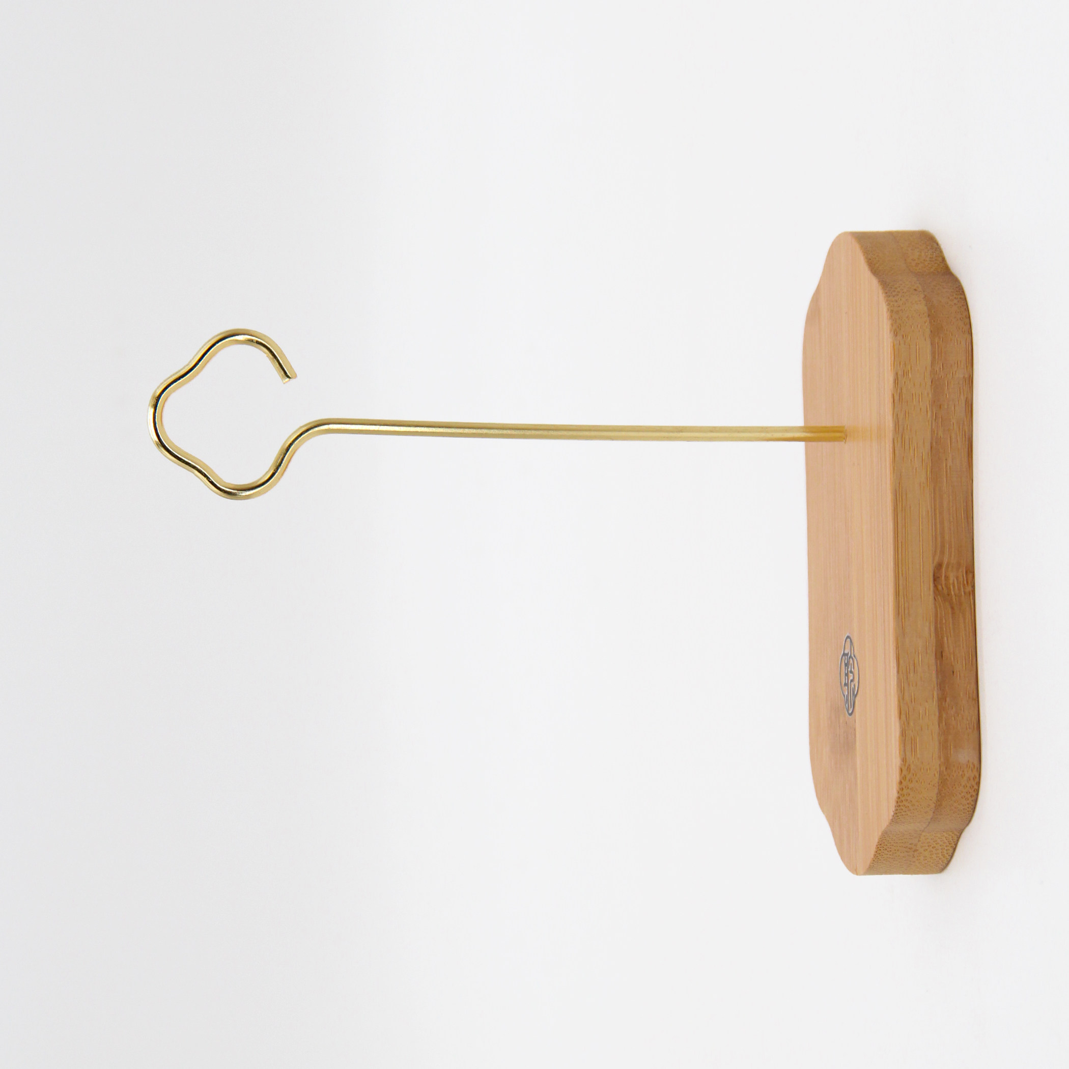 대위법 바람 차임 벽걸이 랙 펀치없는 벽걸이 후크 자체 접착 발코니 장식 펜던트 입구 문 입구 액세서리