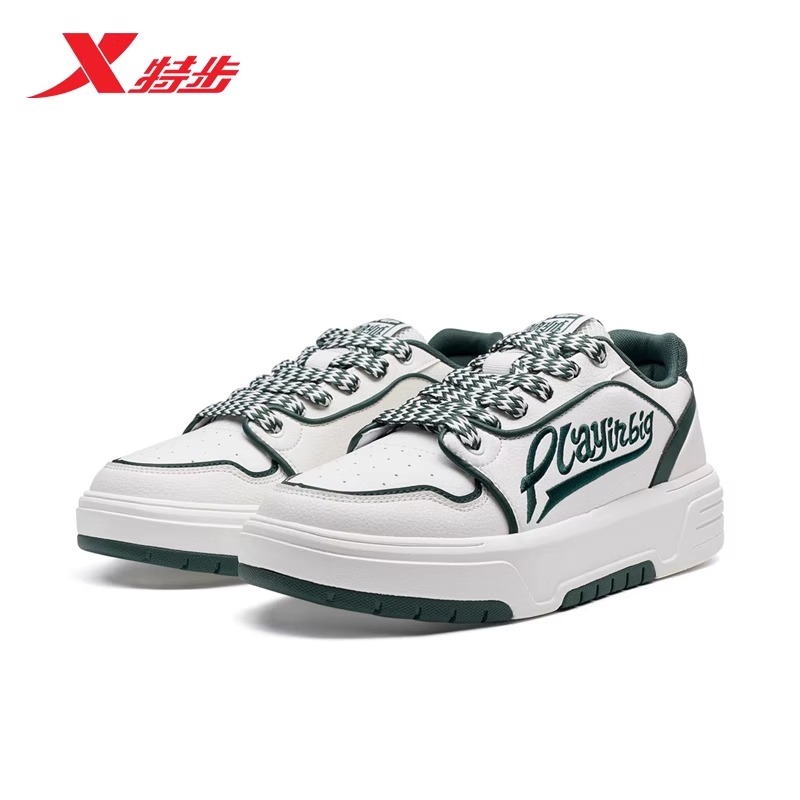 特步板鞋男子休闲运动低帮千层鞋