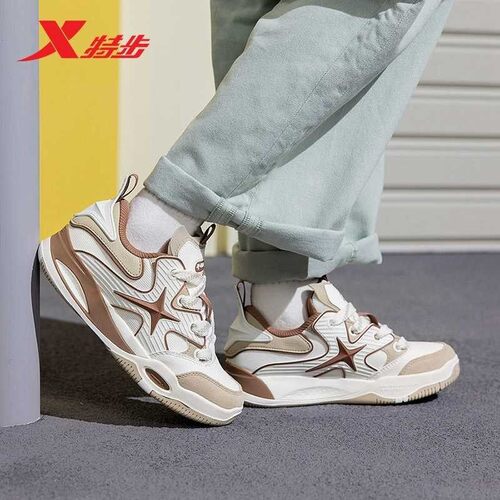 特步驭桀PLUS面包鞋|女鞋2025春季板鞋休闲鞋运动鞋976318310006