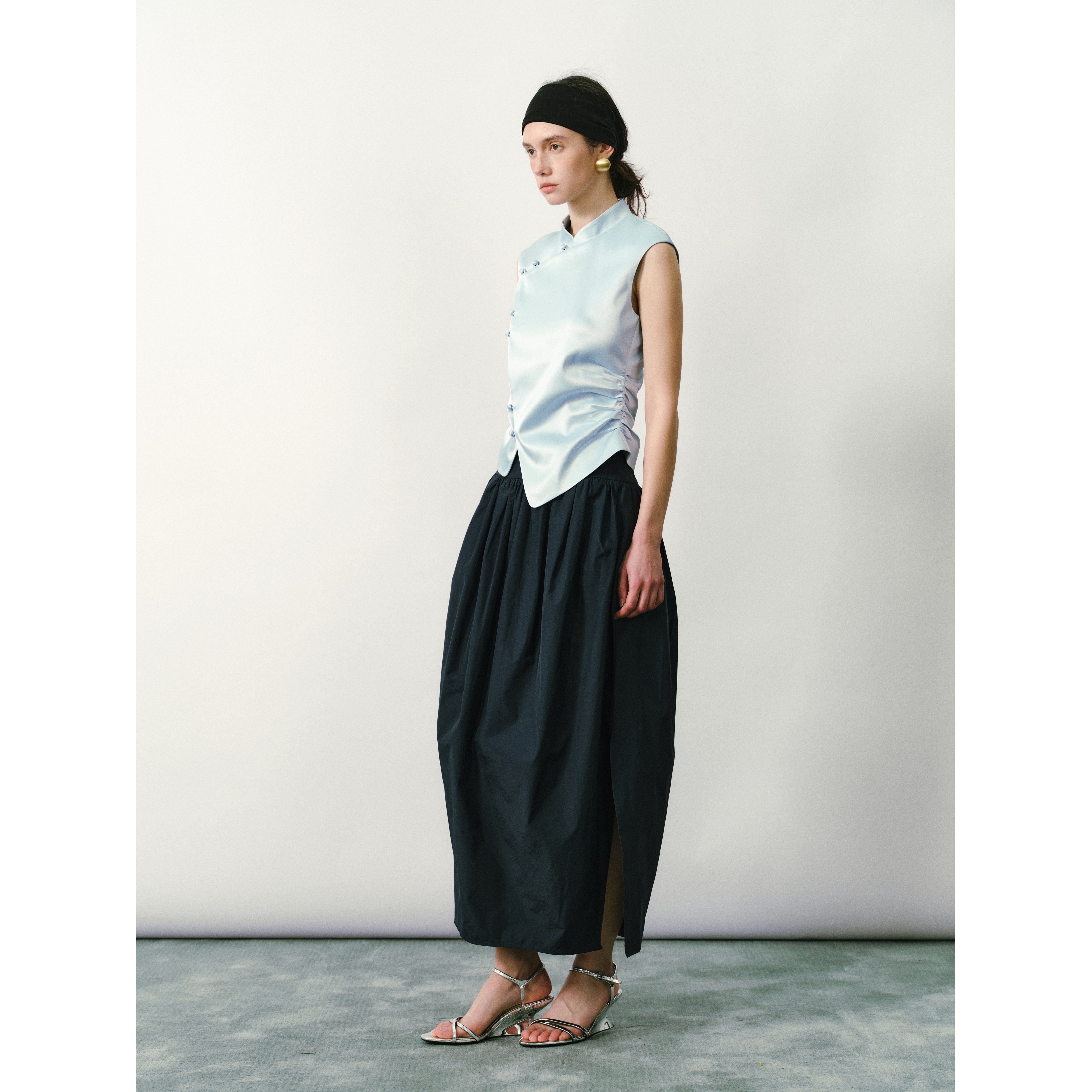 YUANYE园野 原创春夏尼龙面料立体花苞建筑感半身裙