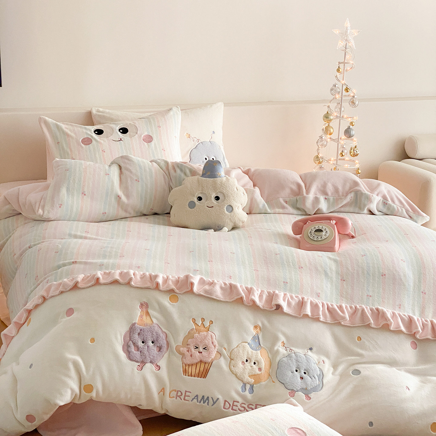 儿童可爱保暖卡通秋冬牛奶绒四件套珊瑚绒贴布绣少女心1.2m三件套