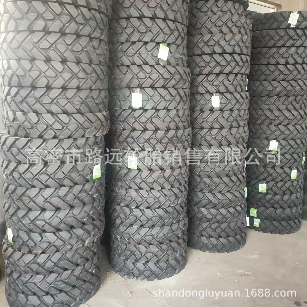 挖沟机轮胎7507.50-16人字越野轮胎8258.25-16工程轮胎