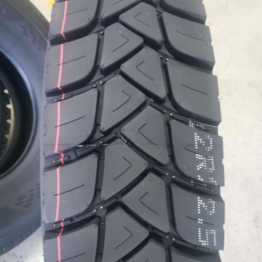 295/8022.5315/8022.5卡车全钢丝子午线轮胎耐磨加厚出口外贸