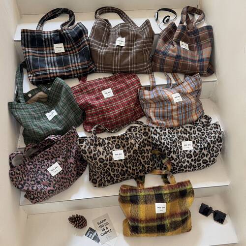 明星同款2024新款复古格子单肩包