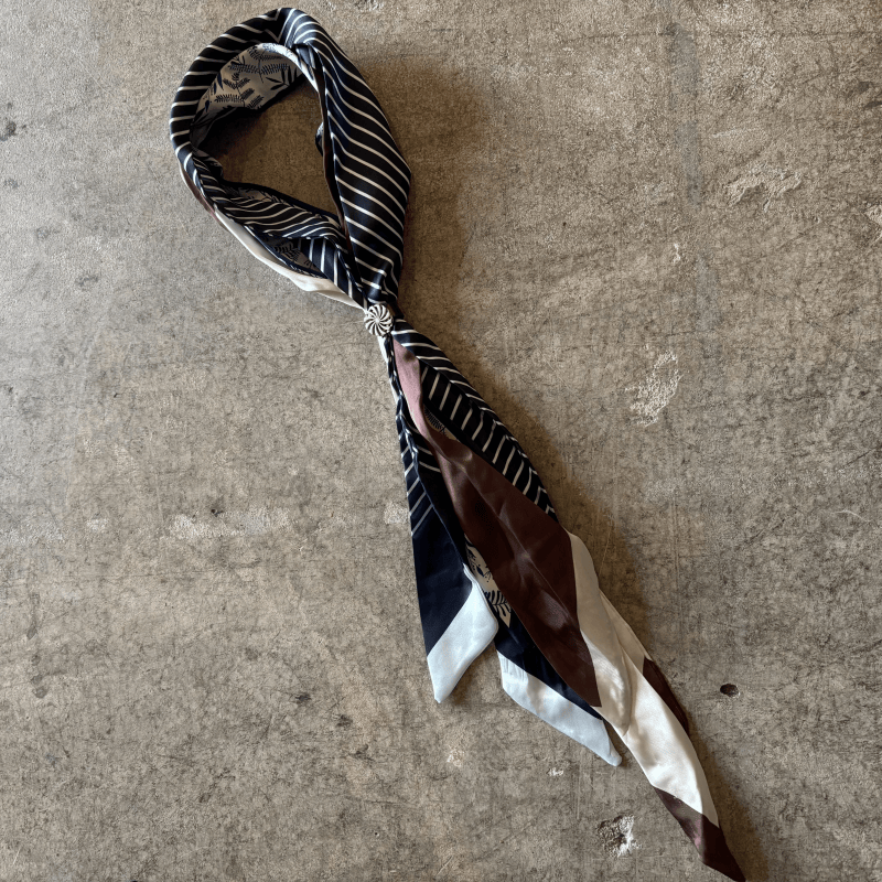 Papr原创四季天三拼一新款不规则褶皱工艺丝巾领带印花图案免打结