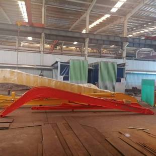 挖掘机加长套臂加长标准大小臂改装简易拆楼清淤挖机长臂厂家直发