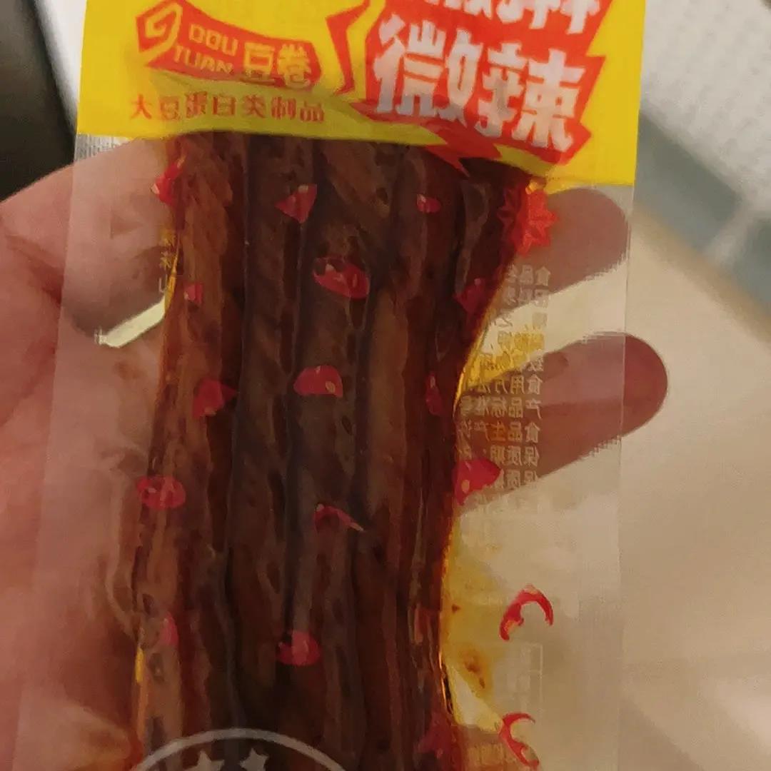 辣妈豆卷很麻很辣小豆筋素食豆干麻辣休闲宿舍零食小吃湖南特产