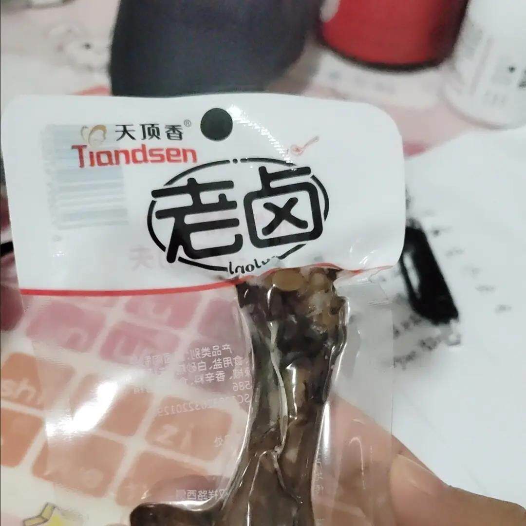 天顶香鸭翅根小腿王香辣卤香鸭腿鸡腿开袋即食零食小吃一整箱