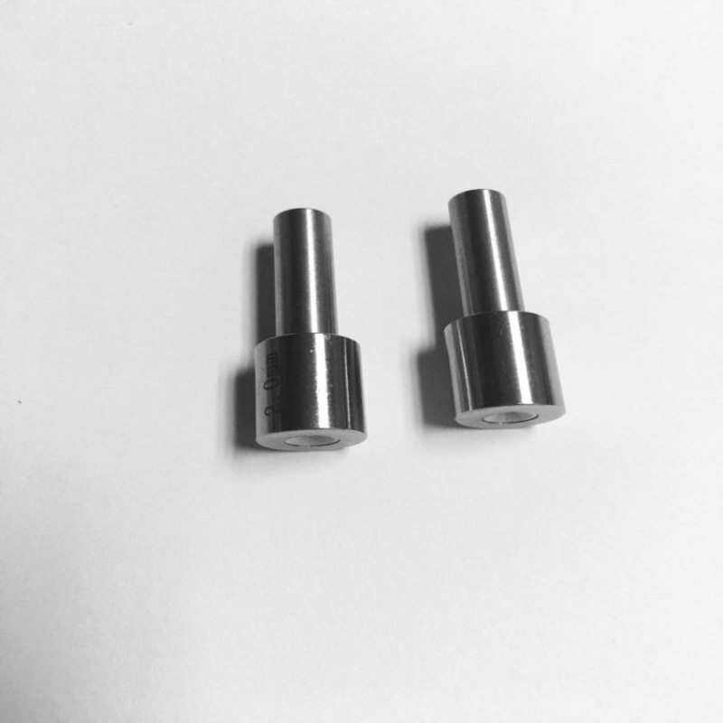 穿孔机导向器眼模外型10*6*30mm